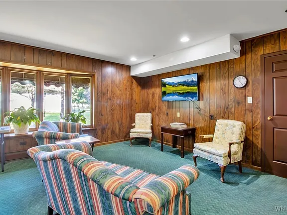 the-willows-adult-resident-lounge-2-cc_ft_576